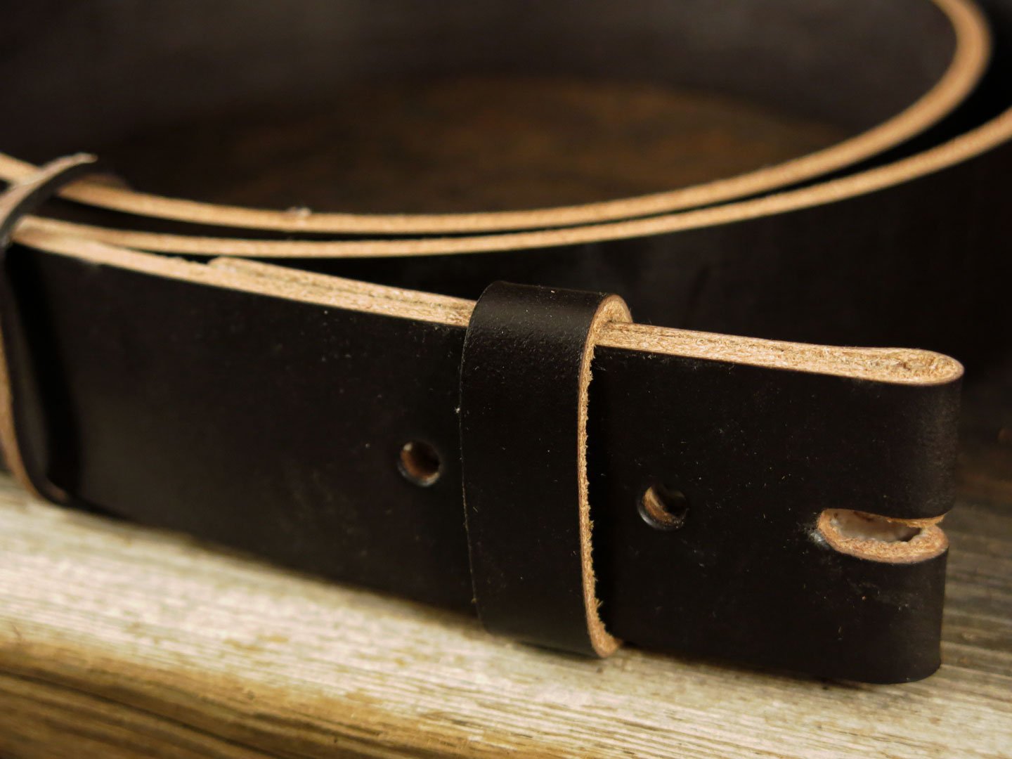 Sedgwick English Bridle Leather - Traditional