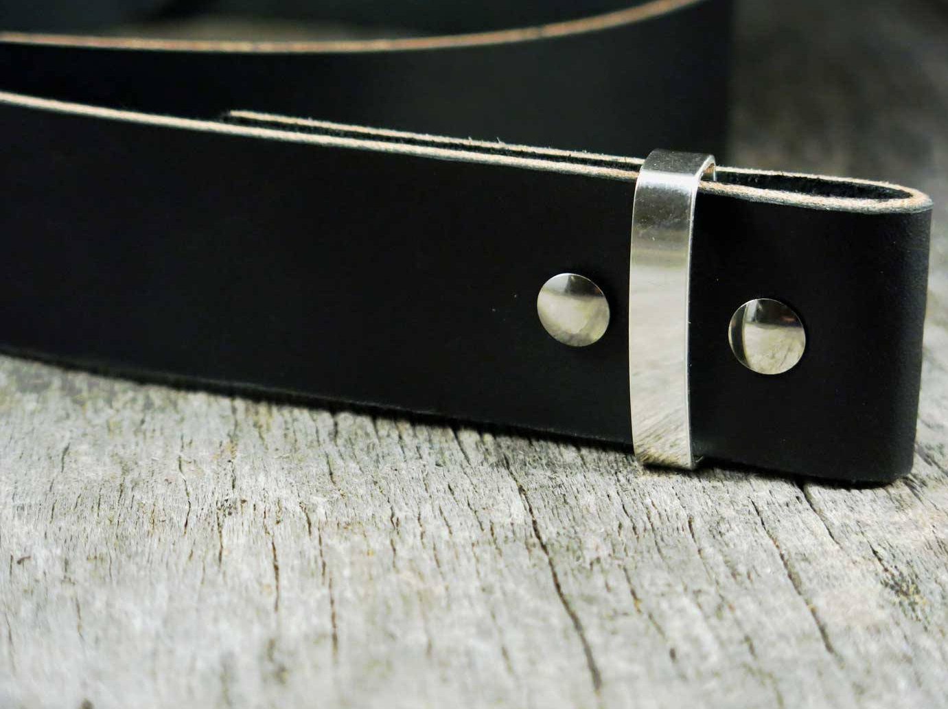 Matte Black Veg Tan Leather -Wickett and Craig 8-10 ounce